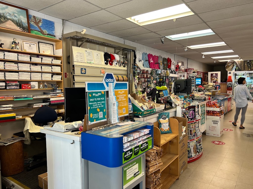 Cultus Lake Superette | 1-4125 Columbia Valley Rd, Cultus Lake, BC V2R 4Y1, Canada | Phone: (604) 858-6410