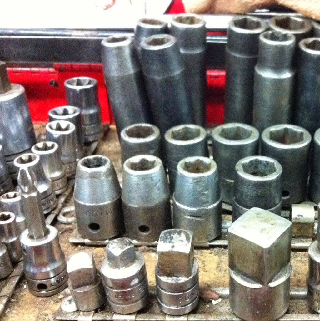 Ontario Auto Repair | 3545 Hawkestone Rd #3, Mississauga, ON L5C 2V1, Canada | Phone: (905) 275-1482
