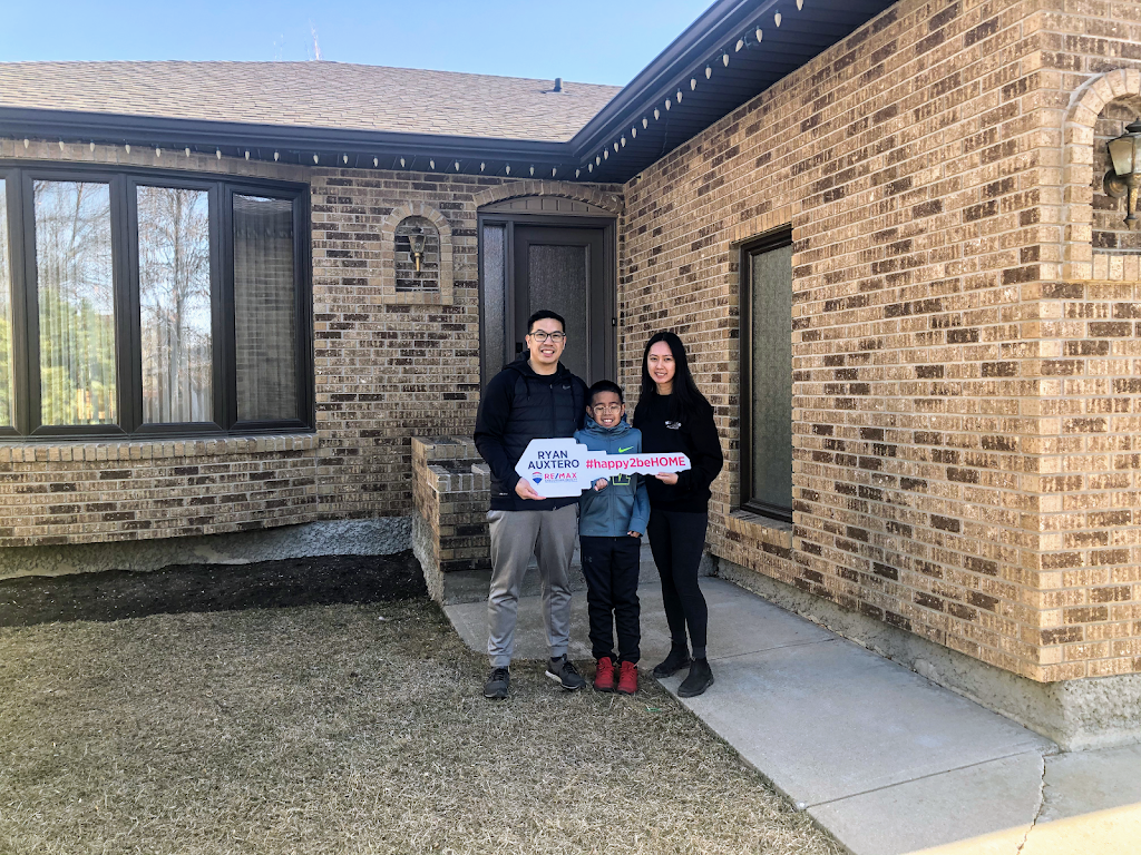 Ryan Auxtero - RE/MAX Executives Realty (WINNIPEG REALTOR) | 986 Lorimer Blvd #5, Winnipeg, MB R3P 0Z8, Canada | Phone: (204) 987-9808