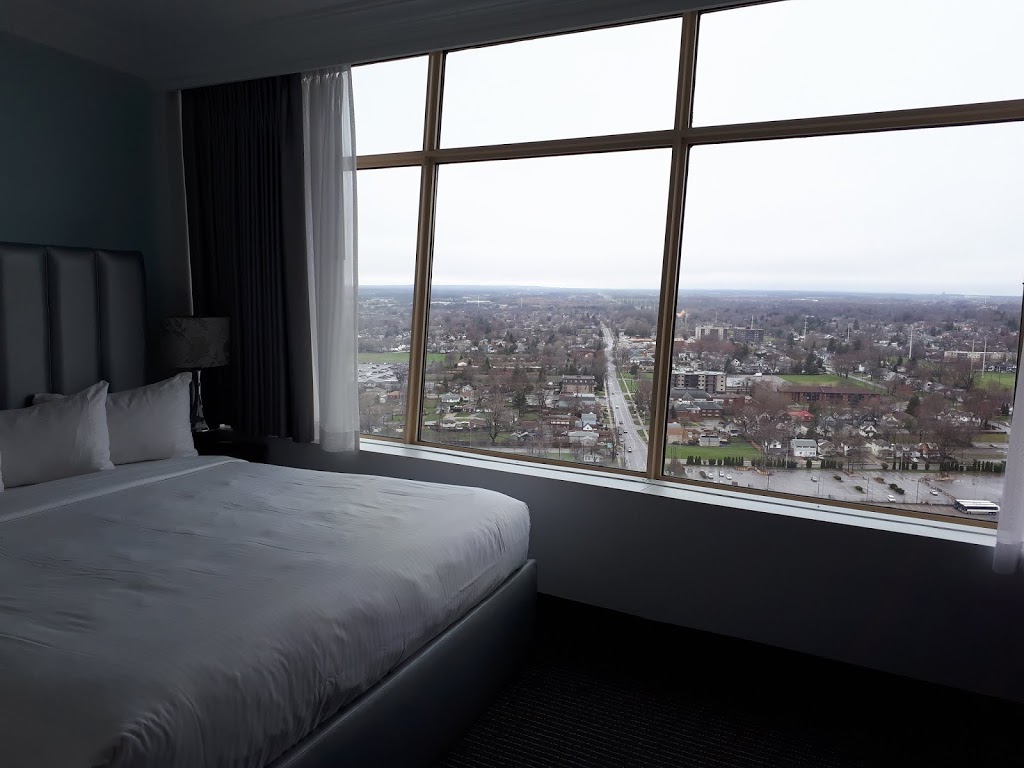The Tower Hotel | 6732 Fallsview Blvd, Niagara Falls, ON L2G 3W6, Canada | Phone: (866) 325-5784