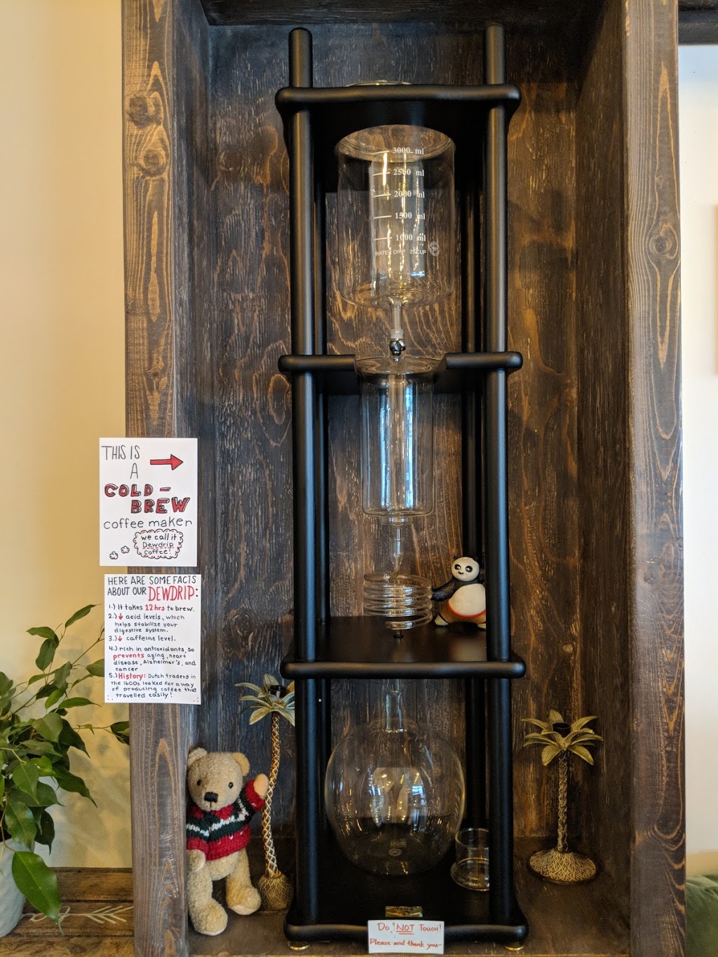 Creekside Coffee Factory | 20202 66 Ave #1c, Langley City, BC V2Y 1P6, Canada | Phone: (604) 514-8220