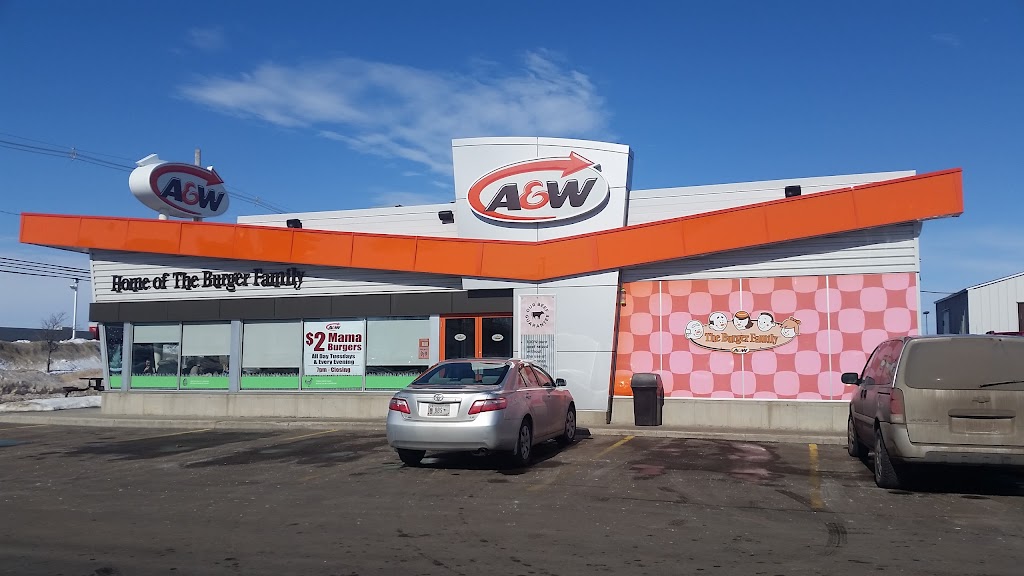 A&W Canada | 451 Granville St, Summerside, PE C1N 4P7, Canada | Phone: (902) 436-5114
