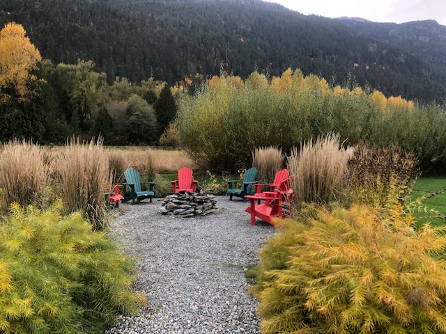 The Barnhouse In The Meadows | 8201 Pemberton Meadows Rd, Pemberton, BC V0N 2L2, Canada | Phone: (604) 644-8050