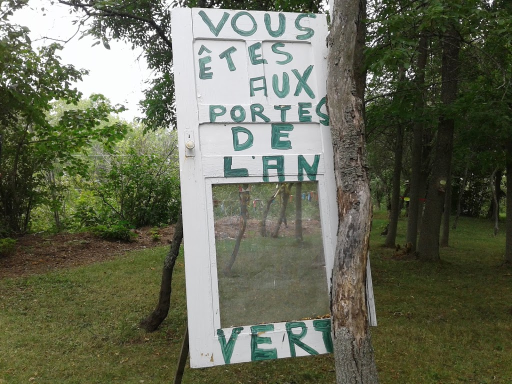 Fol Galerie & Jardin Fou | 1186 Route de la Seigneurie, Saint-Roch-des-Aulnaies, QC G0R 4E0, Canada | Phone: (418) 354-2856