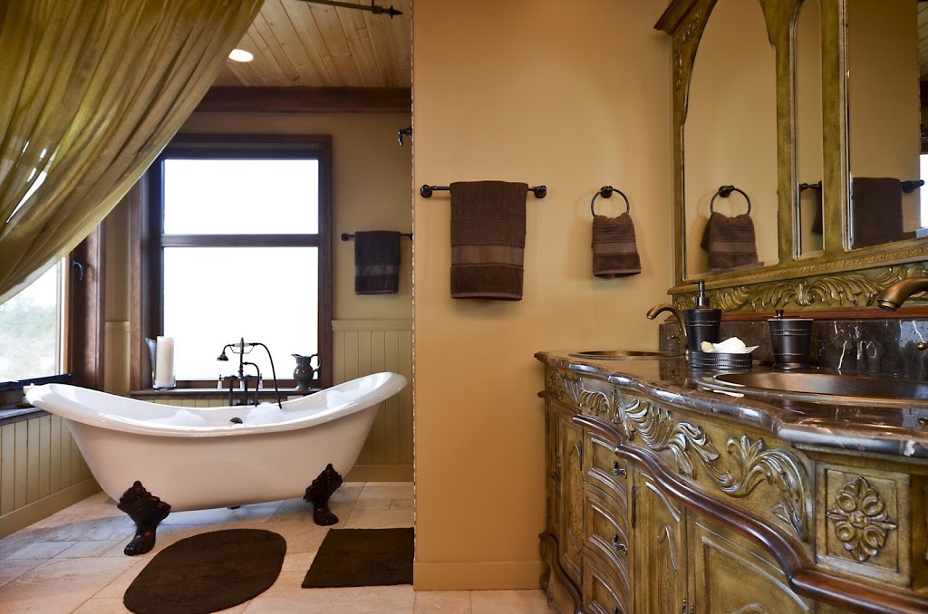 Beach Hideaway B&B | 5203 Sunshine Coast Hwy, Sechelt, BC V0N 3A2, Canada | Phone: (604) 885-3031