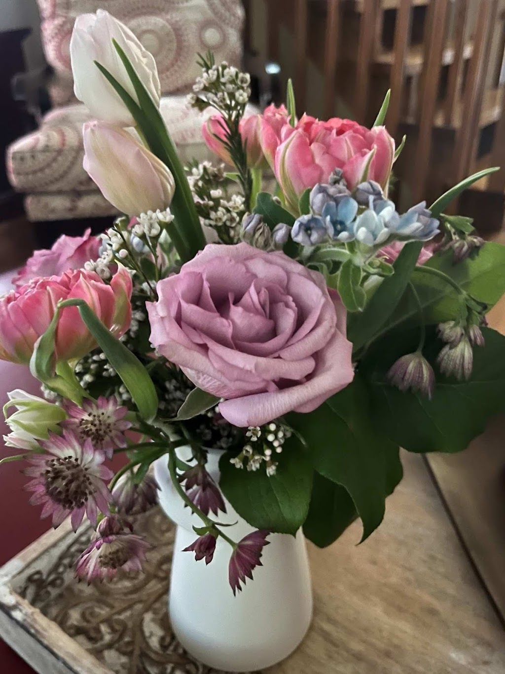 Ouisey Floral Studio | 1295 Wharf Street, Unit 45A Liverpool Road Entrance, Pickering, ON L1W 1A2, Canada | Phone: (905) 420-3777