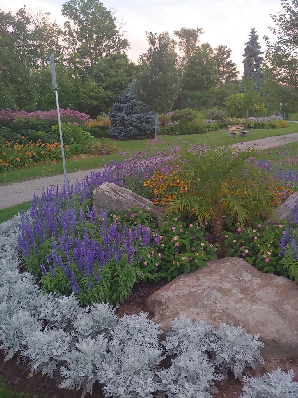 Nottinghill Gate Park | 1150 Nottinghill Gate, Oakville, ON L6M 3B3, Canada