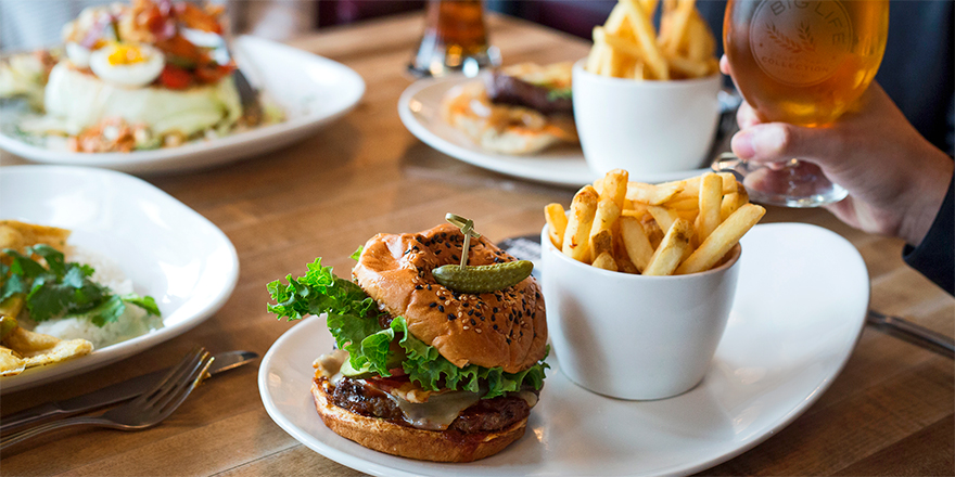 Moxies Grill & Bar | 9 Countryview Dr, Dartmouth, NS B3B 0G4, Canada | Phone: (902) 406-0044