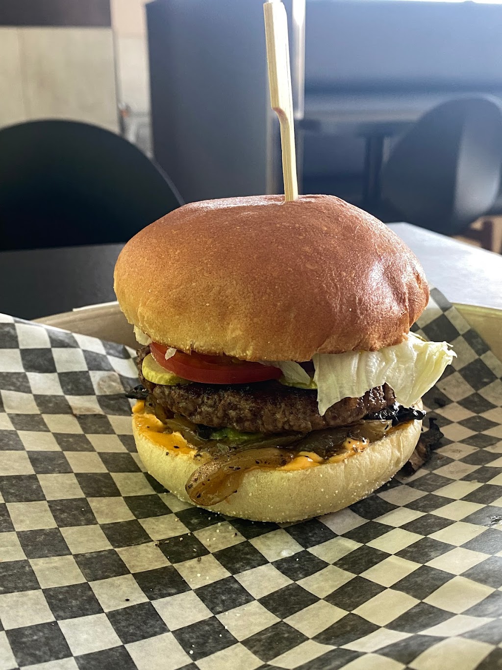 South St. Burger | 3010 26 Ave S, Lethbridge, AB T1J 0A4, Canada | Phone: (825) 399-2761