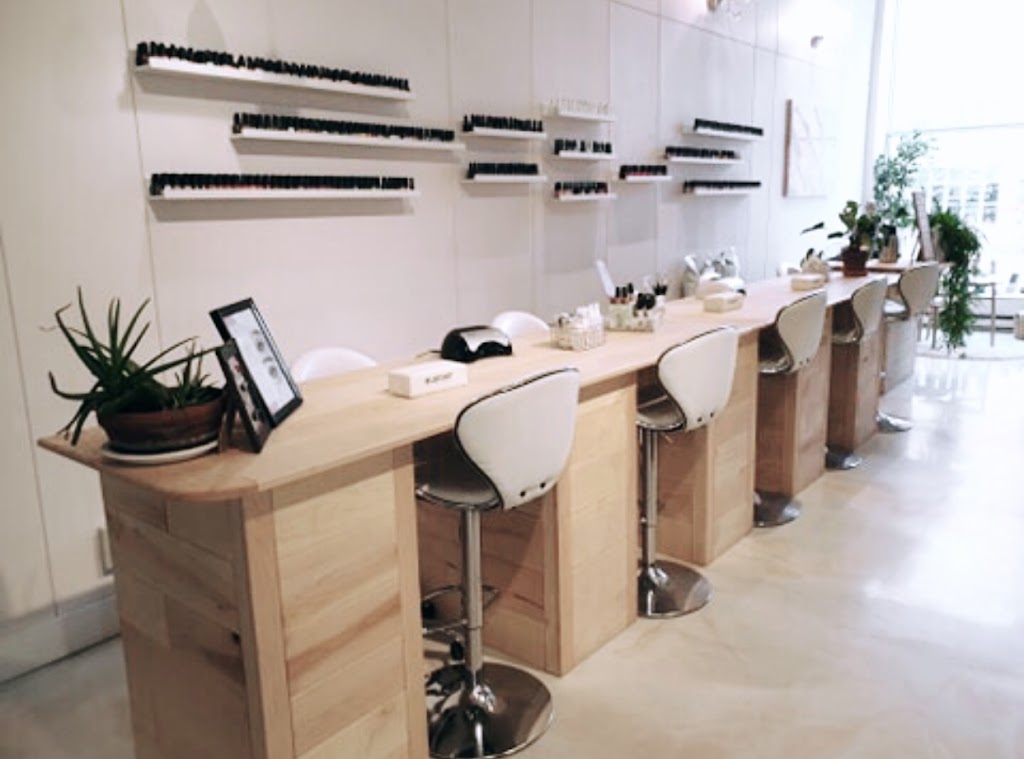 Comptoir Beauté | 1332 Notre-Dame St W, Montreal, QC H3C 1K7, Canada | Phone: (514) 507-7720