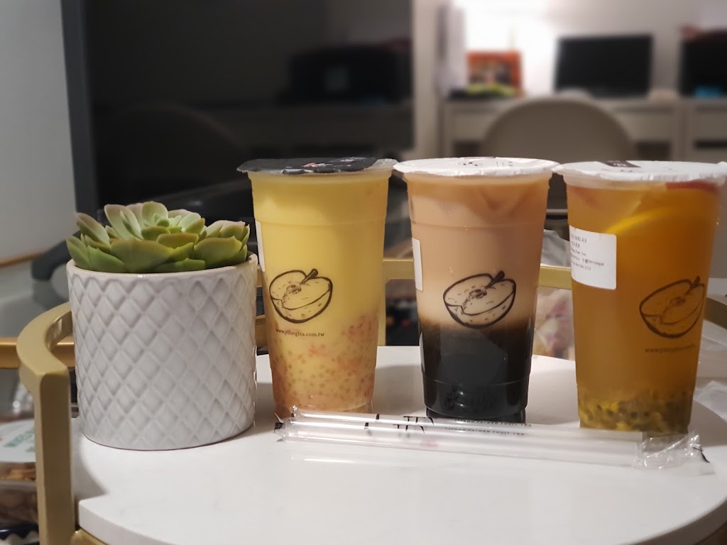 Fantuan Delivery | 9200 Glenlyon Pkwy #300, Burnaby, BC V5J 5J8, Canada | Phone: (888) 392-0131