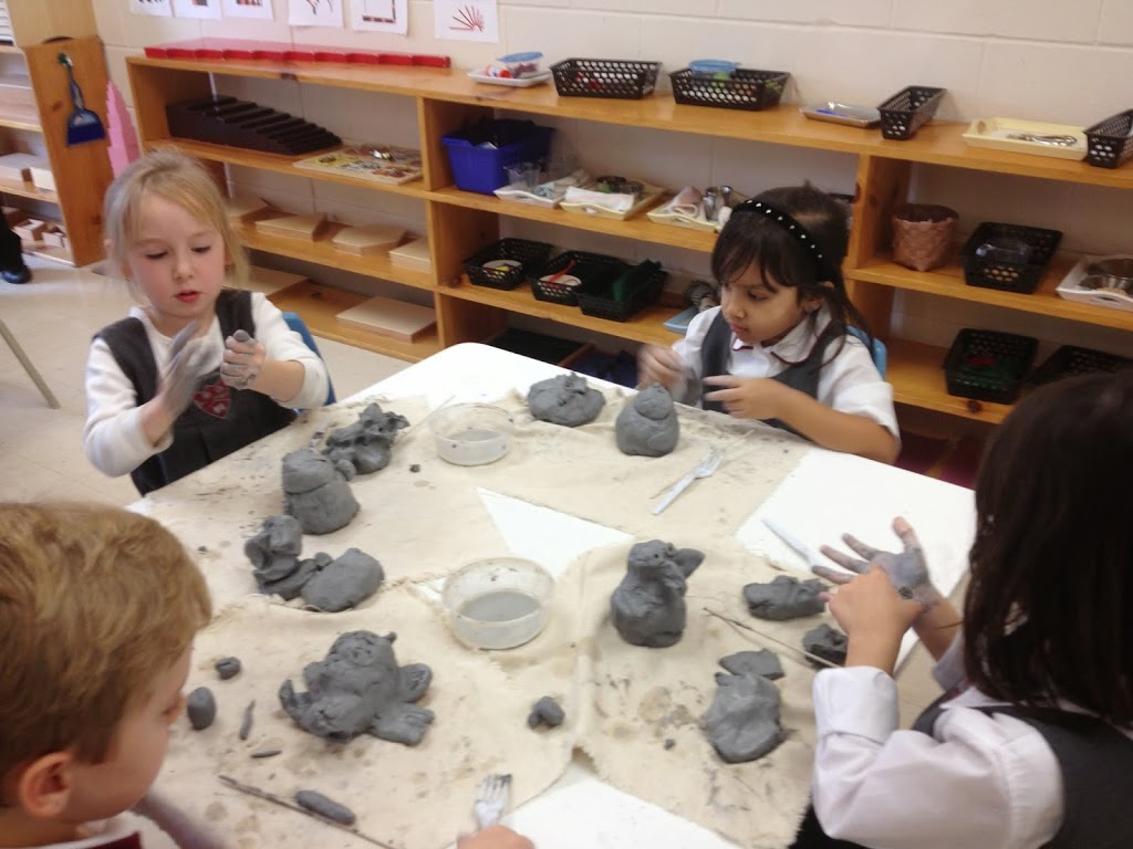 Westbrook Montessori Academy Inc | 7227 Copenhagen Rd, Mississauga, ON L5N 2C6, Canada | Phone: (905) 826-4648