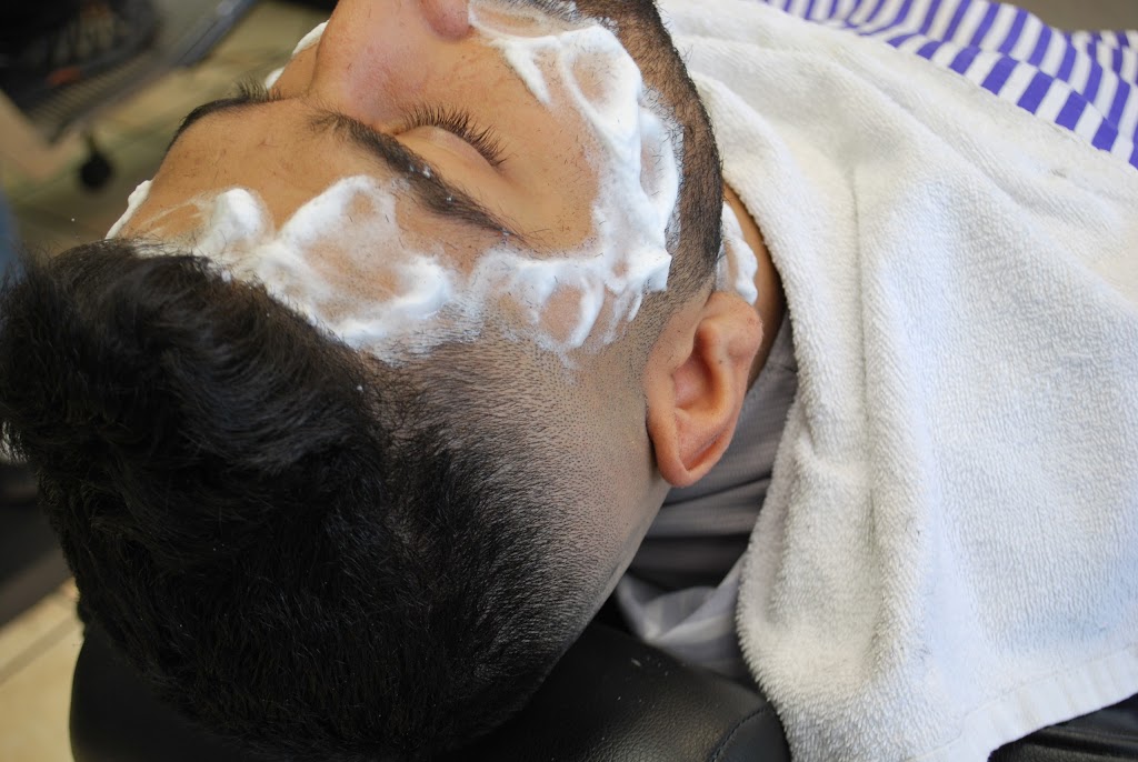Tip Top Barber Shop | 224 - 1440 52 St NE, Calgary, AB T2A 4T8, Canada | Phone: (403) 207-6962