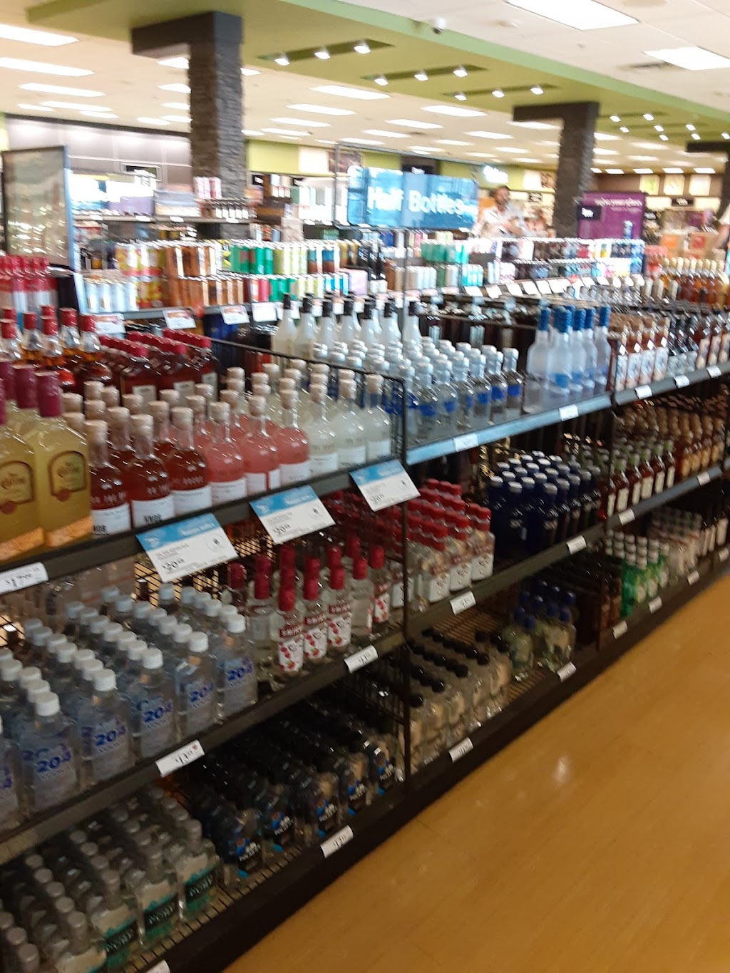 Crestview Liquor Mart | 3393 Portage Ave Unit 170, Winnipeg, MB R3K 2G7, Canada | Phone: (204) 987-4054