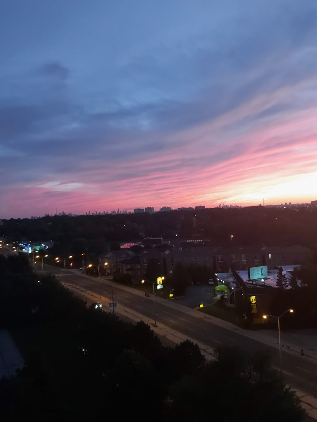 Kingston Heights Condos | 3311 Kingston Rd, Scarborough, ON M1M 1R1, Canada | Phone: (416) 264-3780