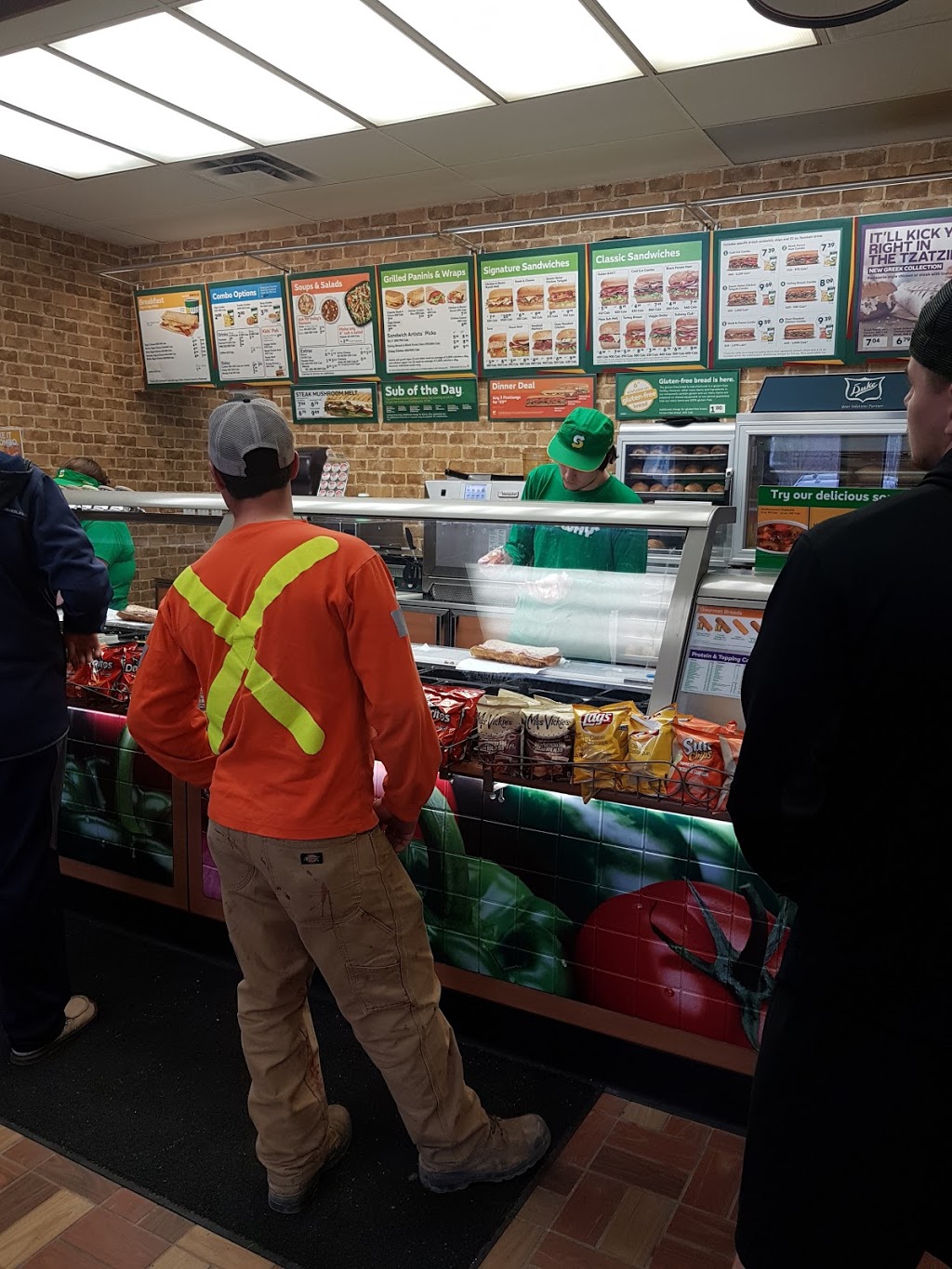 Subway | Highway 4, 1000 Yonge St S, Walkerton, ON N0G 2V0, Canada | Phone: (519) 881-2537