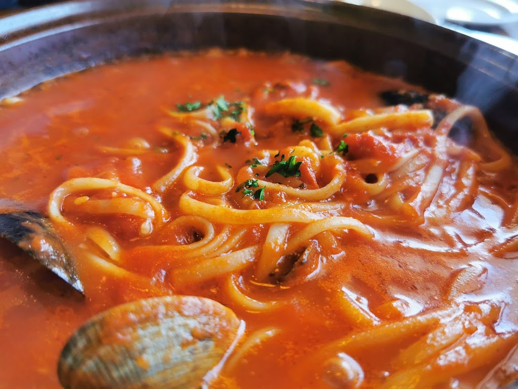 Jimoco Café & Pasta | 2840 Oxford St #2, Port Coquitlam, BC V3B 5L7, Canada | Phone: (604) 474-4901