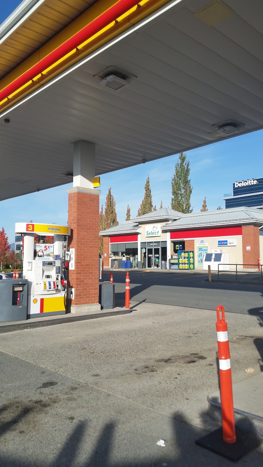 Shell | atm | 8622 200 St, Langley City, BC V2Y 0B3, Canada | 6045139420 OR +1 604-513-9420