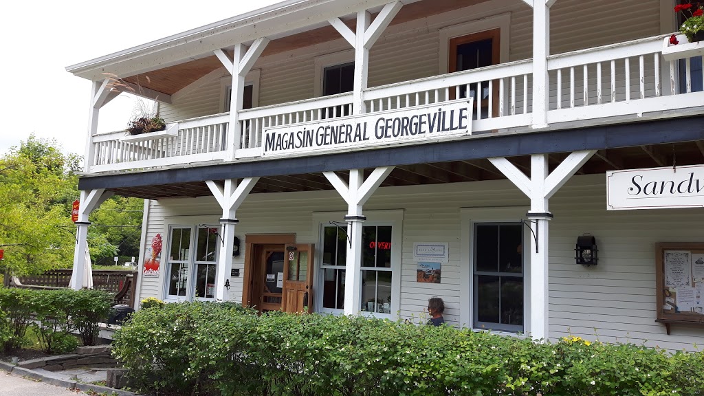 Magasin Général De Georgeville | 4675 Chemin de Georgeville, Georgeville, QC J0B 1T0, Canada | Phone: (819) 843-2417