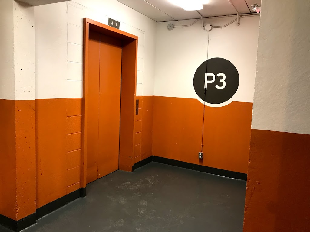 Cascade Parkade (Public Parking) | 316 Marten St, Banff, AB T1L 1C1, Canada | Phone: (403) 762-8484