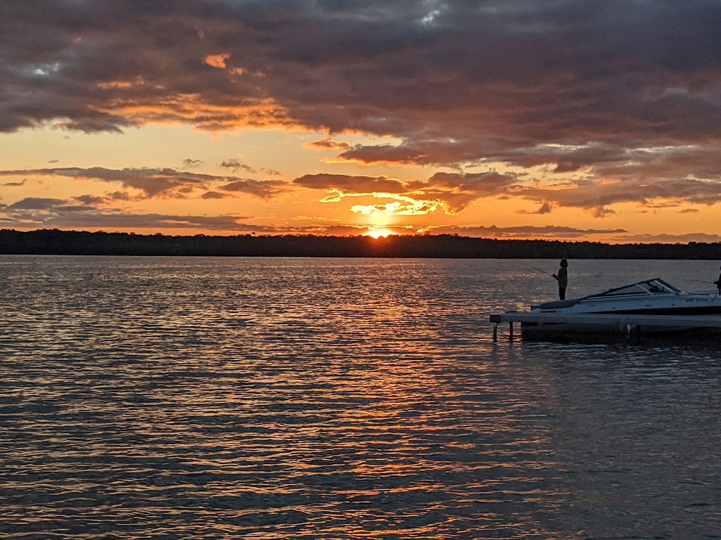 Roth Park Family Campground | 102 Parkside Ave, Wiarton, ON N0H 2T0, Canada | Phone: (519) 534-0145