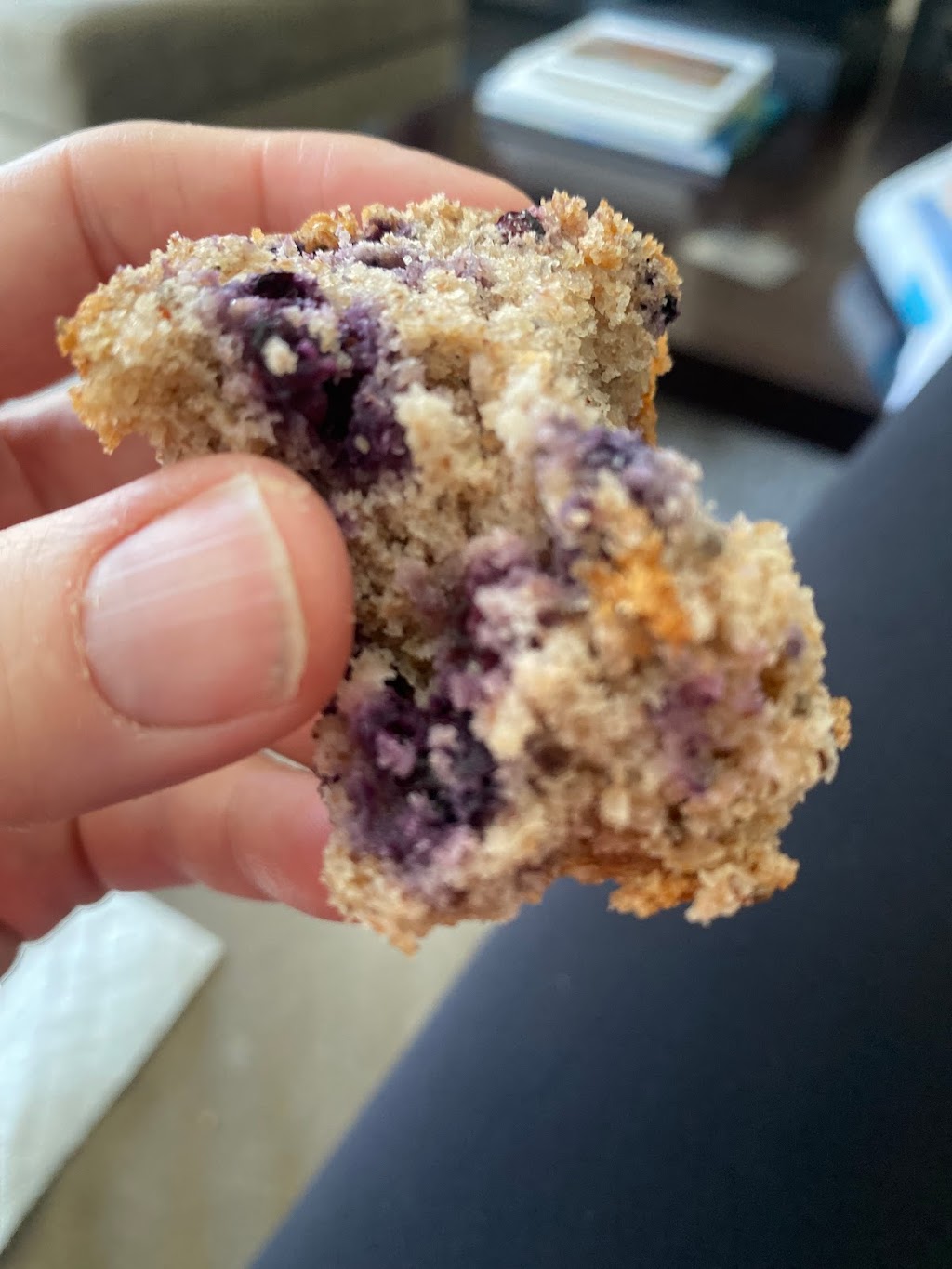 Marys Muffins | 326 Kerr St, Oakville, ON L6K 3B5, Canada | Phone: (905) 844-8322