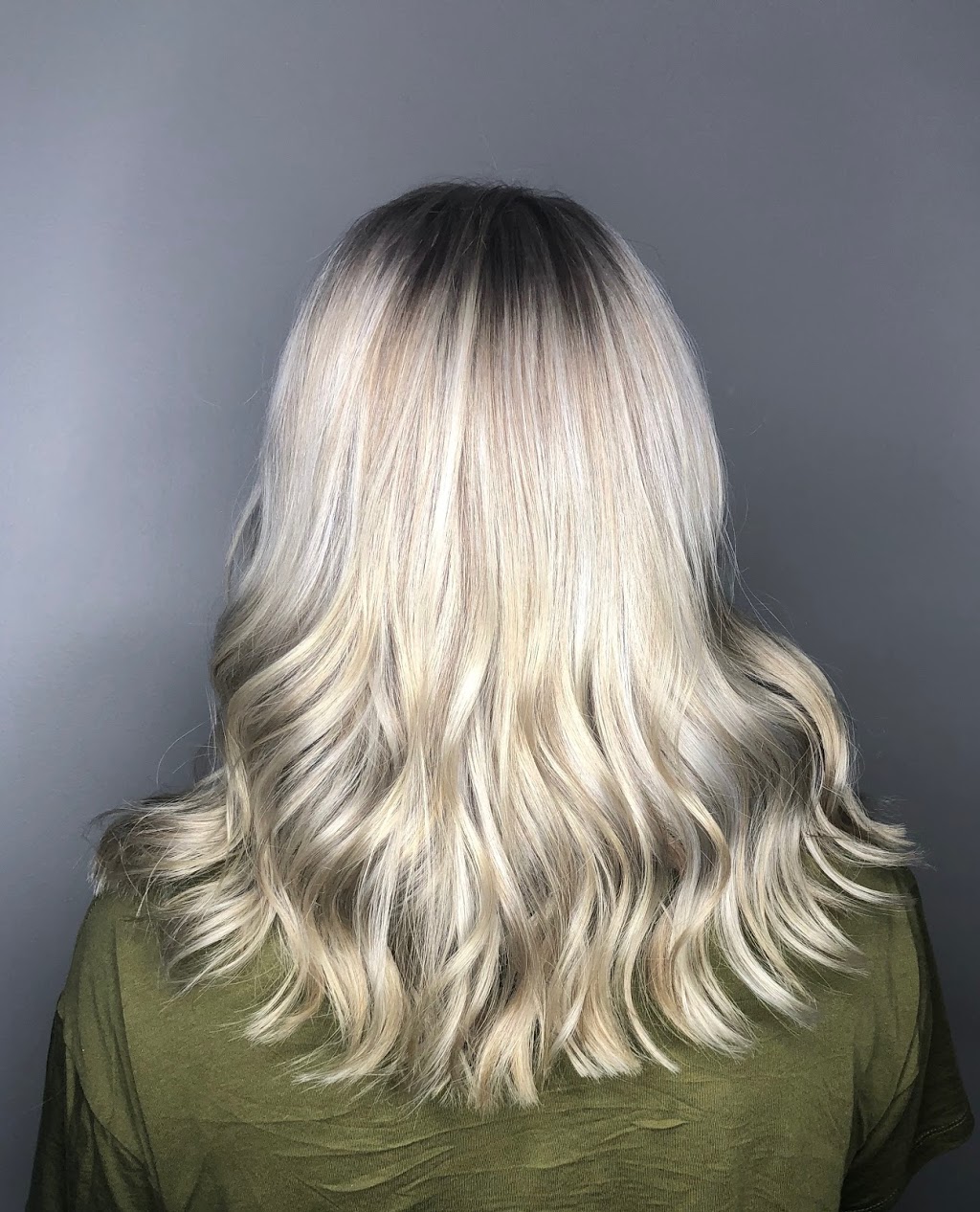 Shear Bliss | 325 Fairview Dr, Brantford, ON N3R 2X3, Canada | Phone: (519) 758-5151