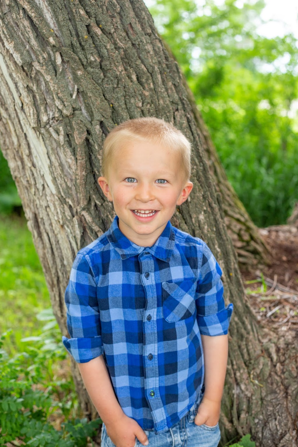 Alberta Girl Photography | 10345 Hidden Valley Dr NW, Calgary, AB T3A 4Z2, Canada | Phone: (403) 465-2605