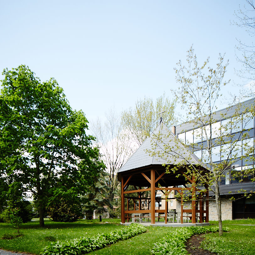 Les Jardins dAurélie | 2545 Rue Dessaulles, Saint-Hyacinthe, QC J2S 2V1, Canada | Phone: (450) 768-1800
