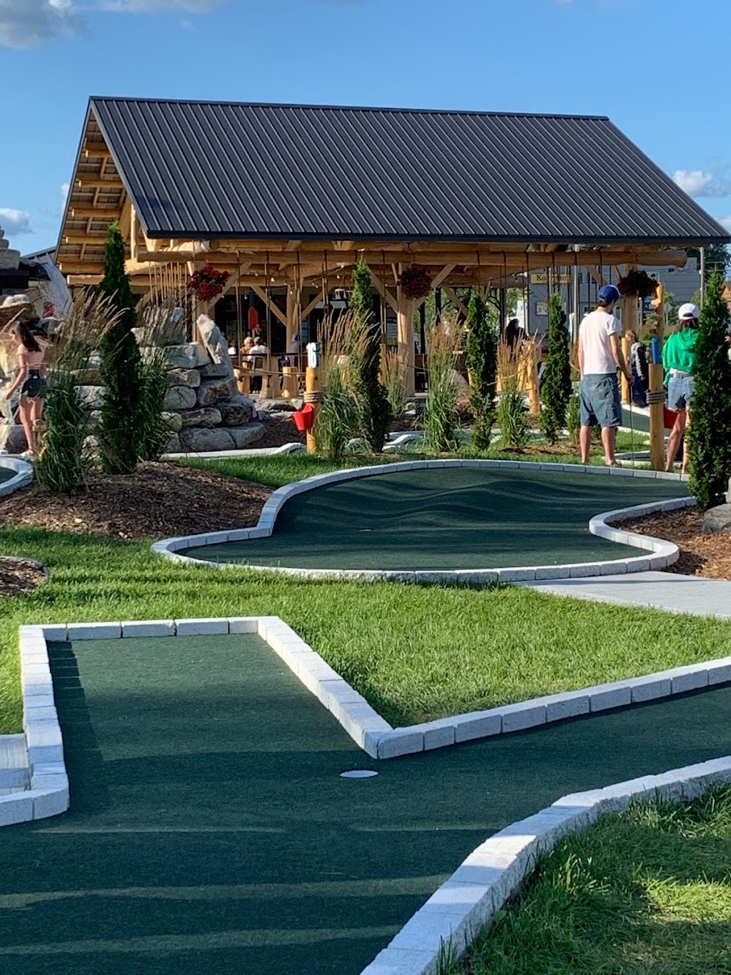 Mini-Golf Disraeli | 140 Rue De La Gare, Disraeli, QC G0N 1E0, Canada | Phone: (581) 209-0008