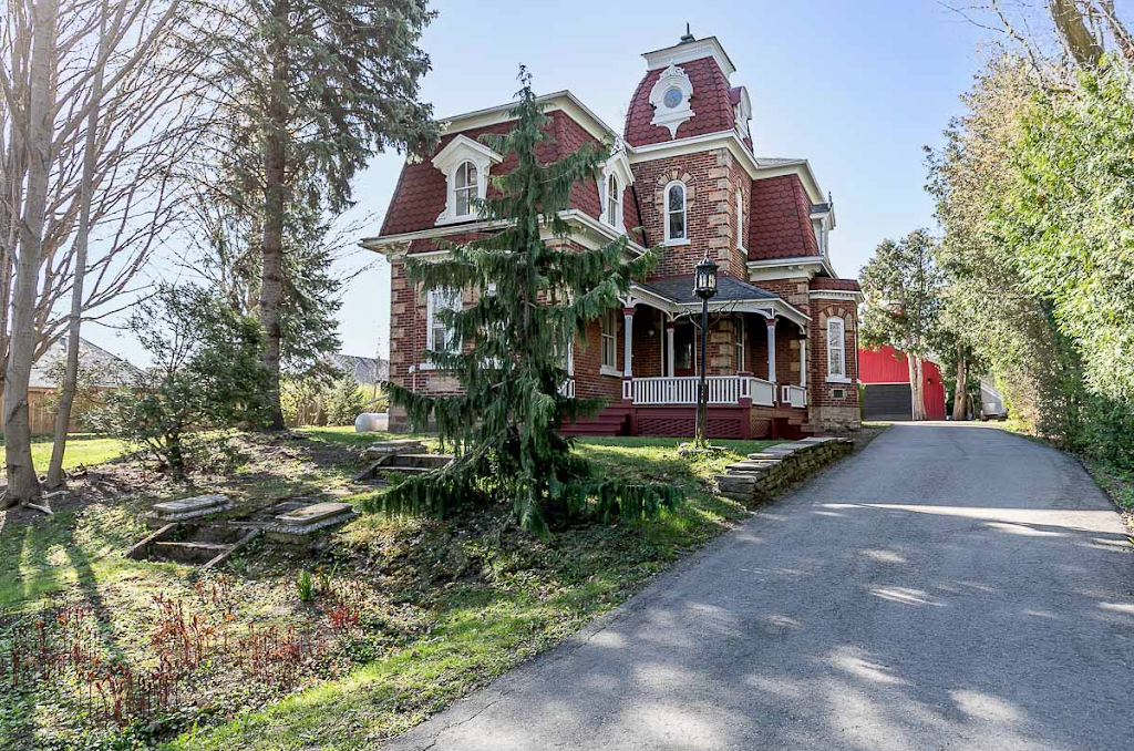 Clarence Walker - Real Estate Agent - Cake Realty Inc | 149 Prospect St, Newmarket, ON L3Y 3T3, Canada | Phone: (905) 954-5105
