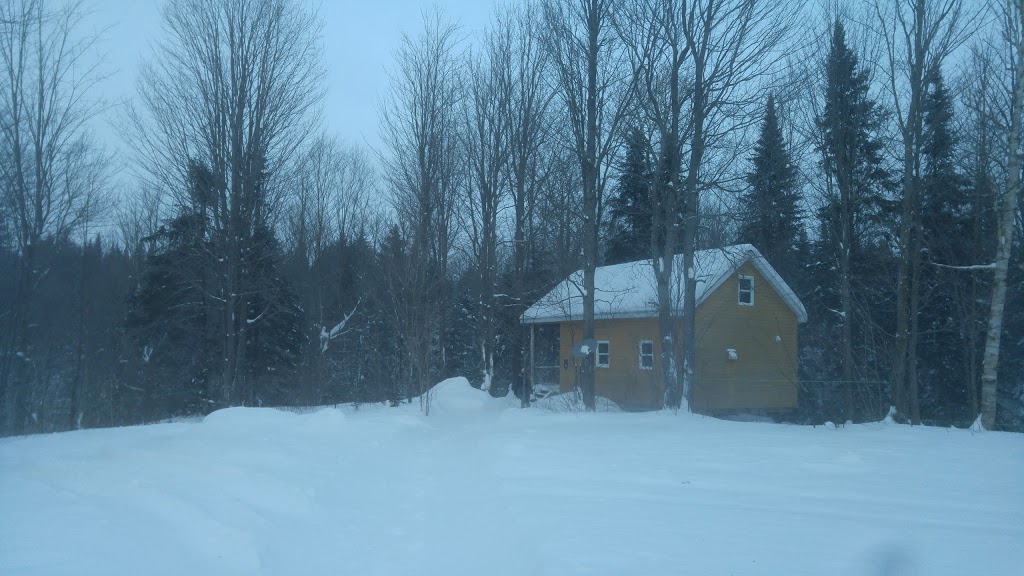 Au Domaine Sous un Ciel Etoilé | 3290 Route 212, Woburn, QC G0Y 1R0, Canada | Phone: (819) 582-7592