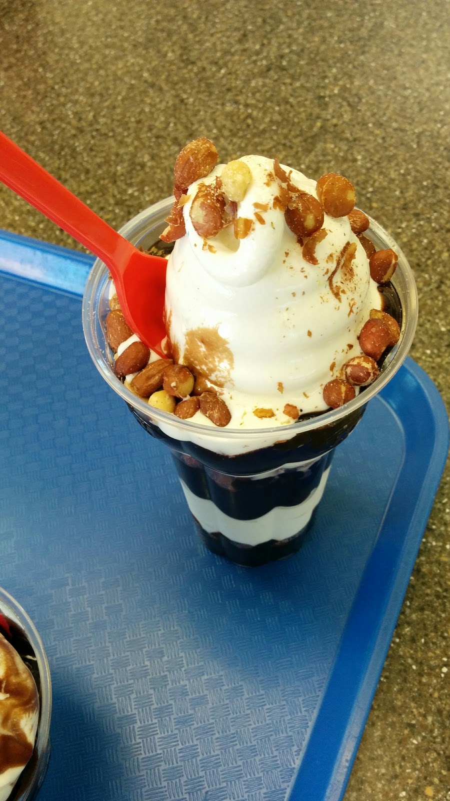 Dairy Queen | 188a Chain Lake Dr, Halifax, NS B3S 1C5, Canada | Phone: (902) 457-5253