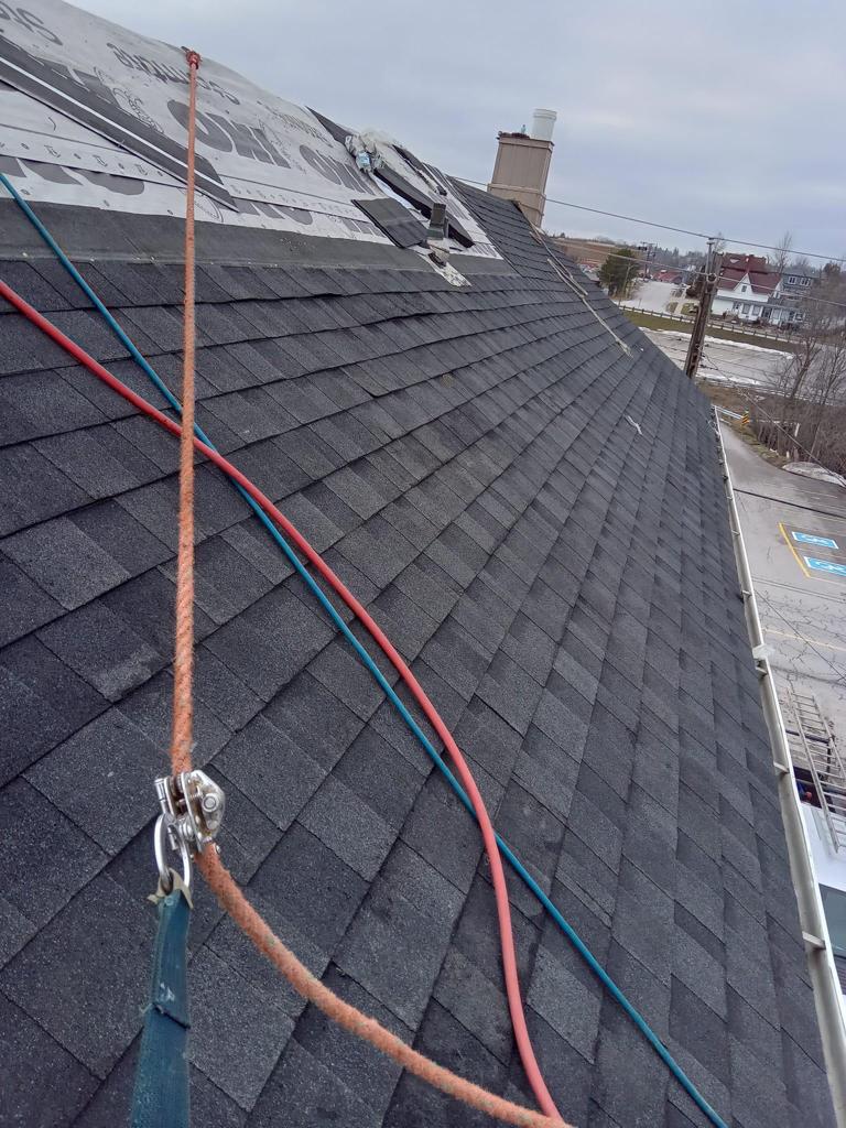 Ontarios Finest Roofing | 22050 Simcoe St, Brock, ON L0E 1E0, Canada | Phone: (705) 702-4611
