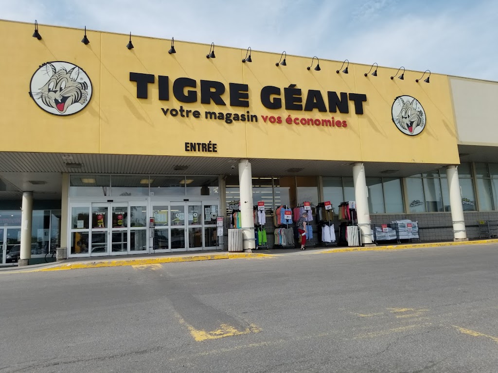 Tigre Géant | 3714 Ch. de Chambly, Longueuil, QC J4L 1N8, Canada | Phone: (450) 670-1141