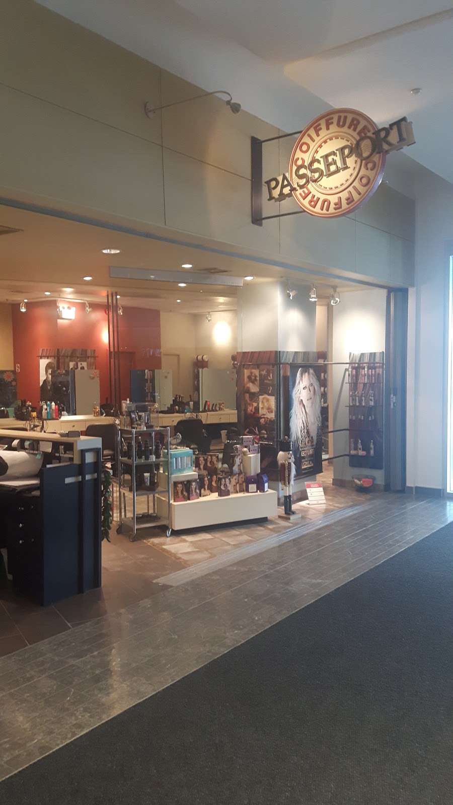 Passeport Coiffure | 5401 Bd des Galeries, Québec, QC G2K 1N4, Canada | Phone: (418) 627-7700