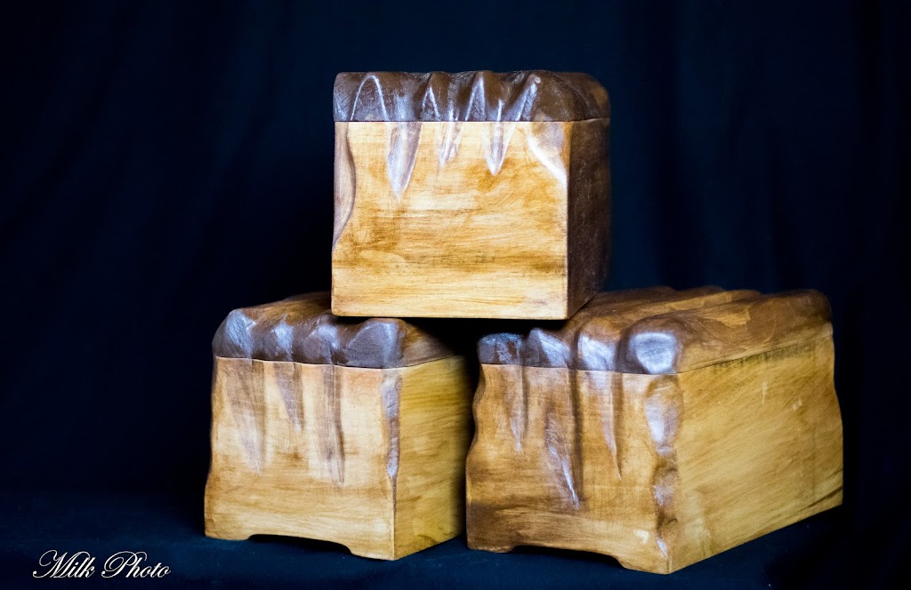 Les urnes de Soeur Rita | 355 Rue du Ruisseau-Rouge, Magog, QC J1X 5X7, Canada | Phone: (819) 347-7992