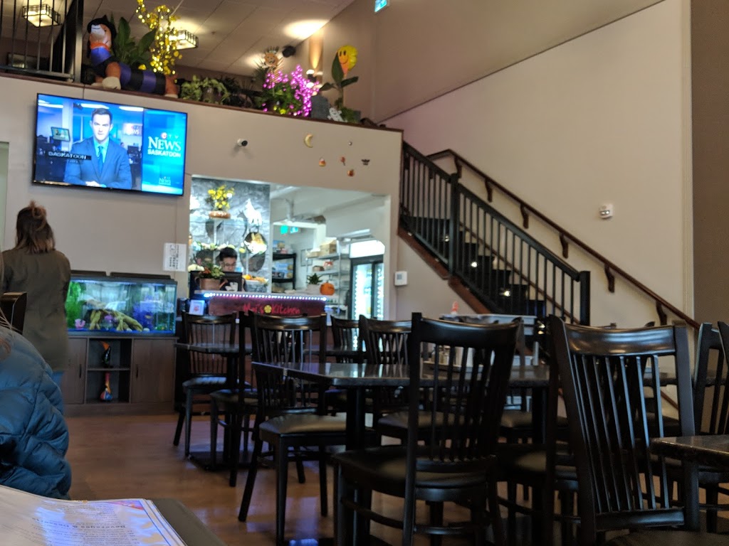 Mais Kitchen Vietnamese Cuisine | 80-3230 Preston Ave S, Saskatoon, SK S7T 0Y5, Canada | Phone: (306) 952-4499