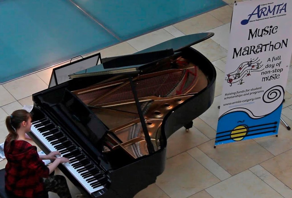 Piano Lessons at Studio Josee Robitaille | 186 Hawktree Green NW, Calgary, AB T3G 3P8, Canada | Phone: (403) 617-4784