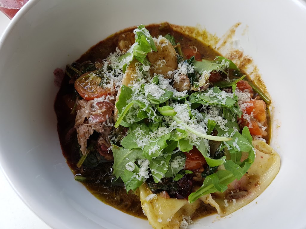 Bistro Orange & pamplemousse | 120 Rue Principale, Saint-Sauveur, QC J0R 1R6, Canada | Phone: (450) 227-4330