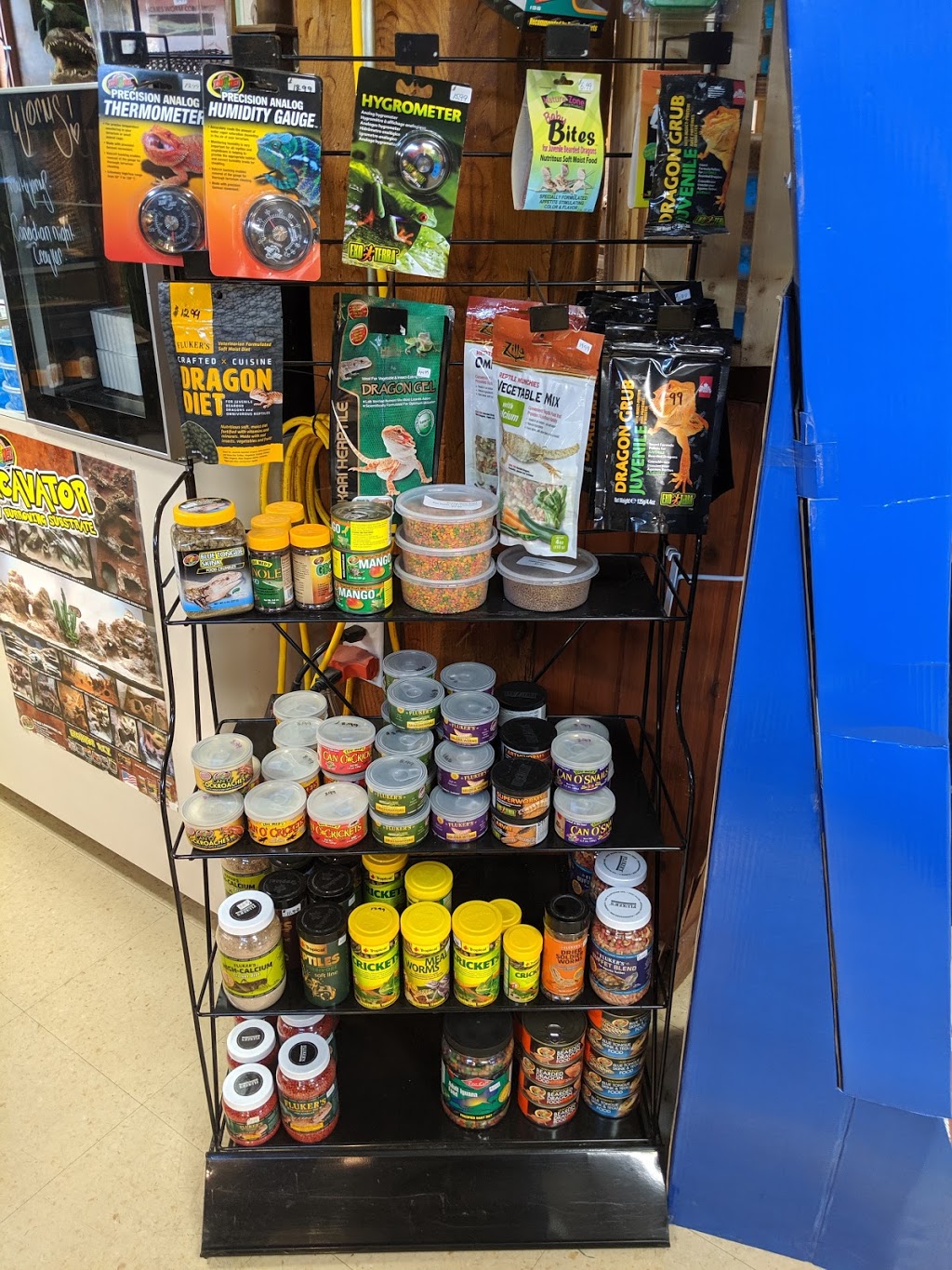 Jackies Critters & Things | 116 King St W, Bowmanville, ON L1C 1R5, Canada | Phone: (905) 419-2006