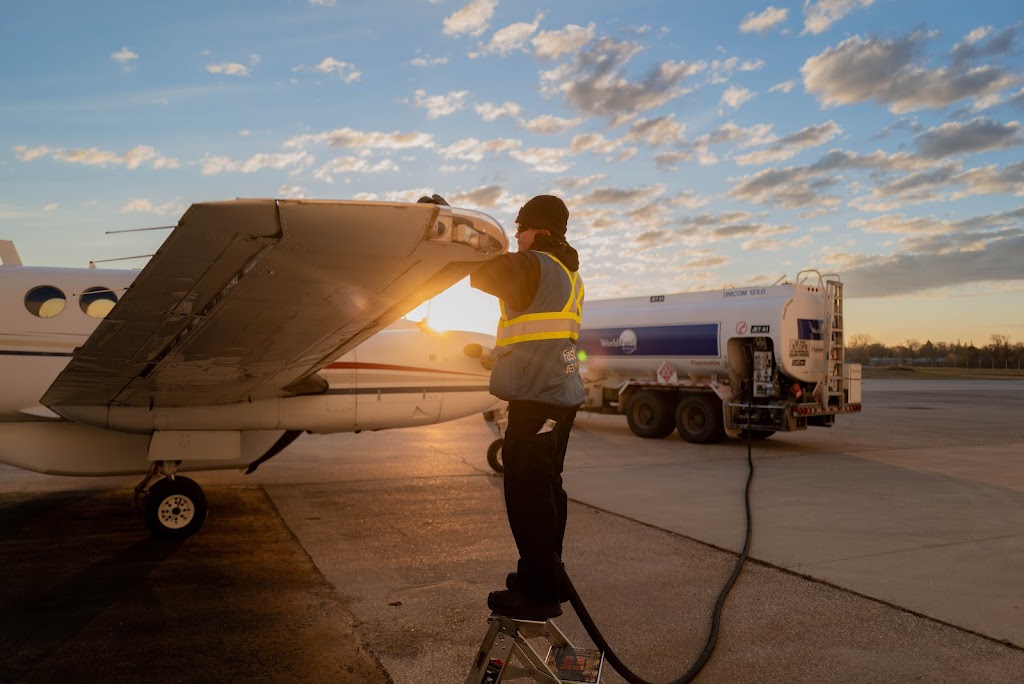Fast Air Executive Aviation - West | Hangar C, 1205 Townline Rd, Abbotsford, BC V2T 6E1, Canada | Phone: (888) 372-3780