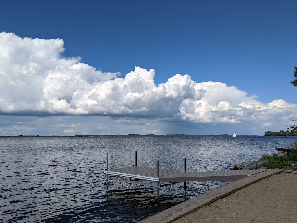 Baycrest Lodge Marina | 48 Owen Ln #2, Demorestville, ON K0K 1W0, Canada | Phone: (613) 476-5357