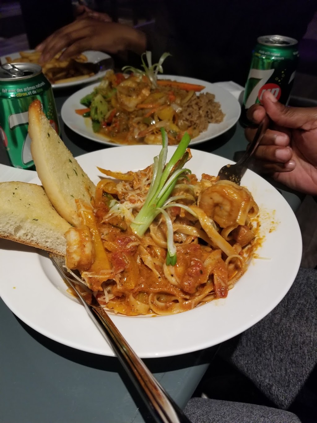 Tonys Skinny Chef Bistro | 6435 Dixie Rd Unit 1, Mississauga, ON L5T 1X4, Canada | Phone: (905) 564-8955