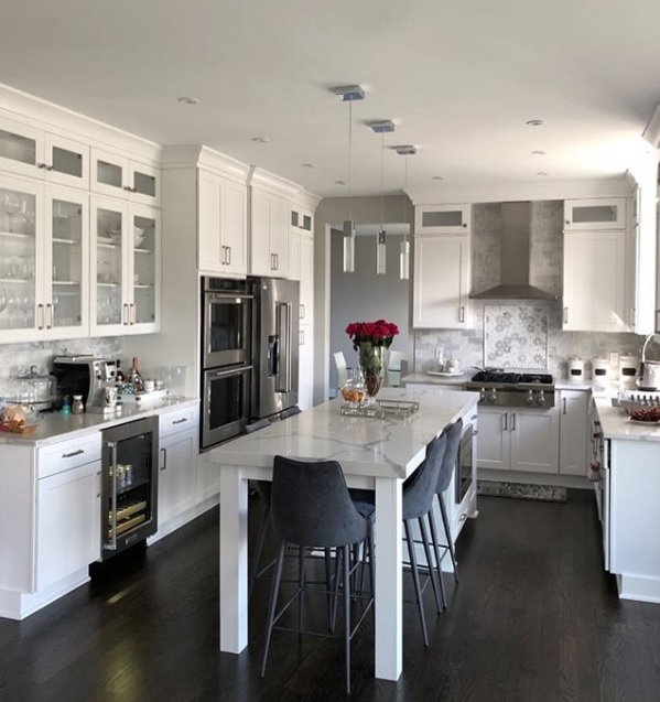 Construction Companies Toronto | 2491 Lake Shore Blvd W Unit #3, Etobicoke, ON M8V 1C5, Canada | Phone: (647) 806-5142