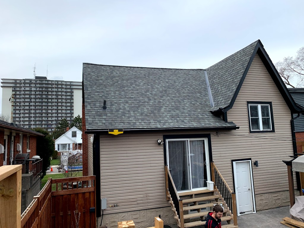 Customersroofing | 412 Queen St W, Cambridge, ON N3C 1H1, Canada | Phone: (519) 573-5286