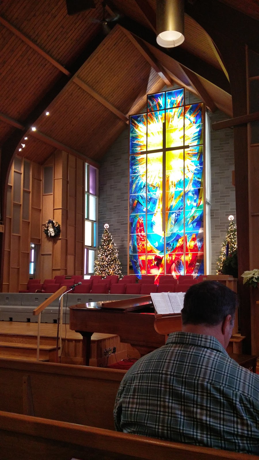 Humber Valley United Church | 76 Anglesey Blvd, Etobicoke, ON M9A 3C1, Canada | Phone: (416) 231-2263