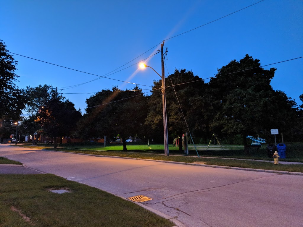 Pleasantview Park | 61 Pleasant View Dr, North York, ON M2J 3R2, Canada | Phone: (416) 338-4386
