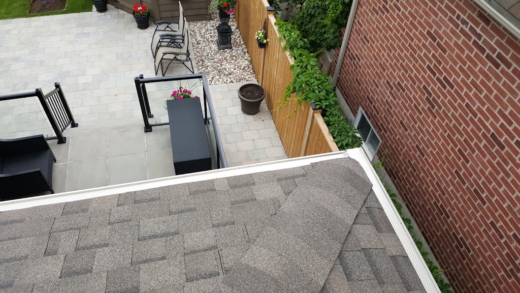 Gutter fix | 236 John West Way, Aurora, ON L4G 7J3, Canada | Phone: (416) 829-9038