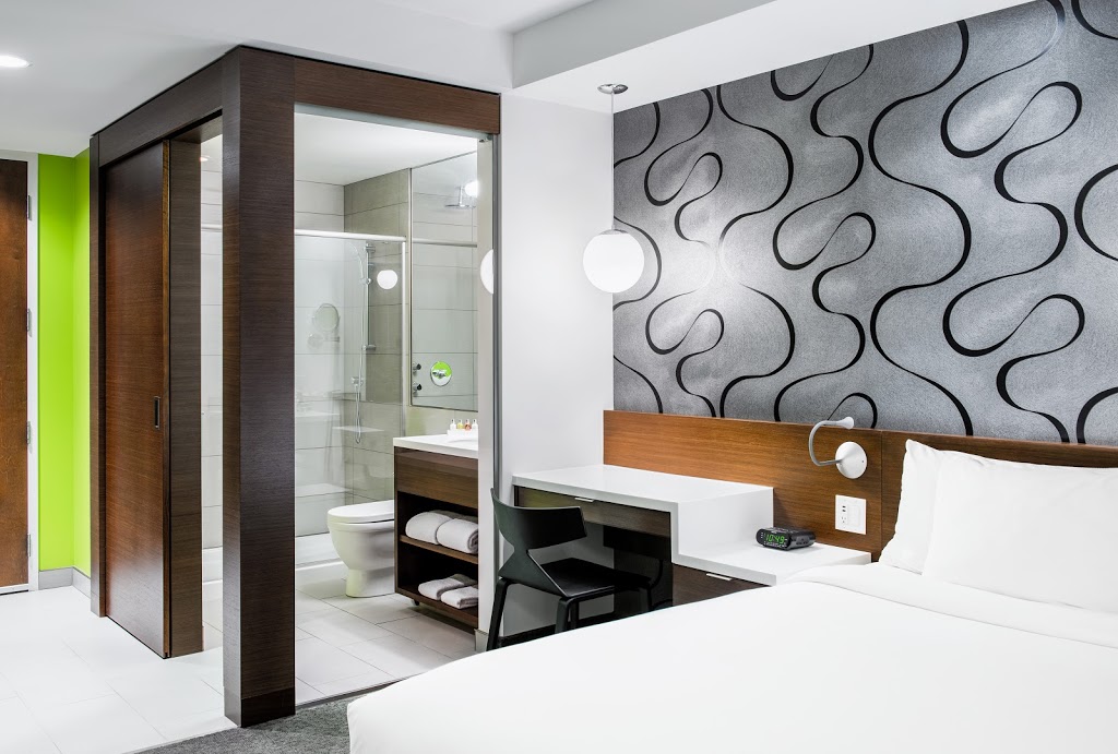 Mere Hotel | 333 Waterfront Dr, Winnipeg, MB R3B 0V1, Canada | Phone: (204) 594-0333
